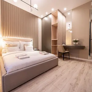 Otel Karoly Boutique Suites, Location By Bqa