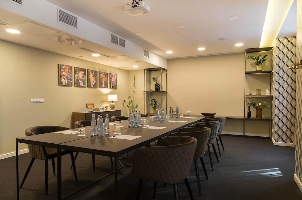 ****  Hotel Memories Budapest Ungern